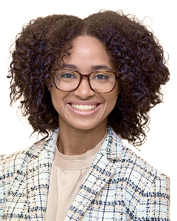 Kaylin Henderson Headshot