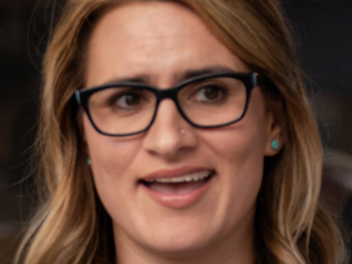Headshot Peggy Flanagan