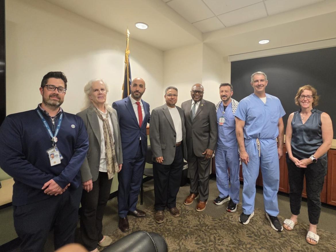 Rep Clyburn with doctors and faith leaders