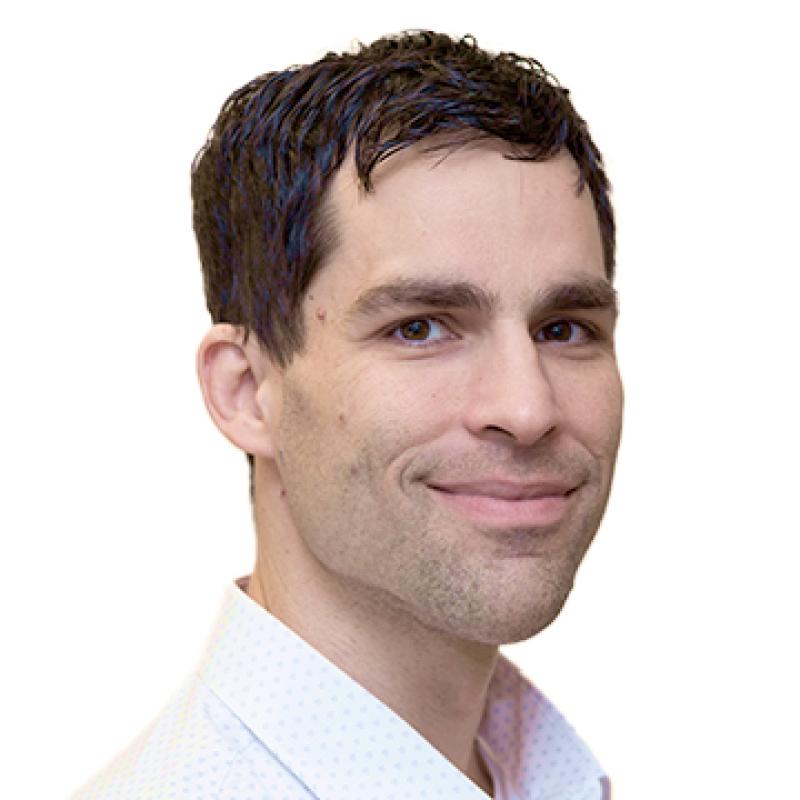 Jonathan Kennedy Headshot