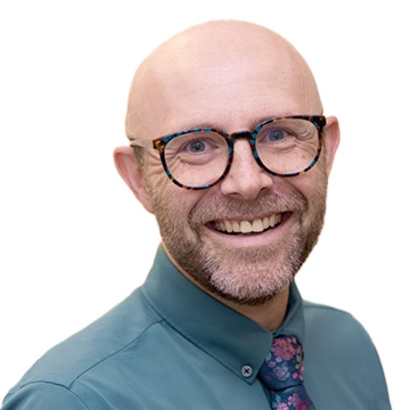 Stephen Donahoe headshot